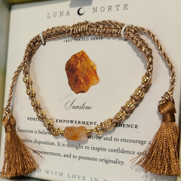 LUNA NORTE 14K GOLD PLATED STAR CRYSTAL CHARM W/ SUNSTONE GEMSTONES BRACELET - Picture 2 of 10